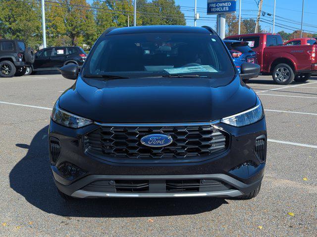 new 2025 Ford Escape car, priced at $33,470