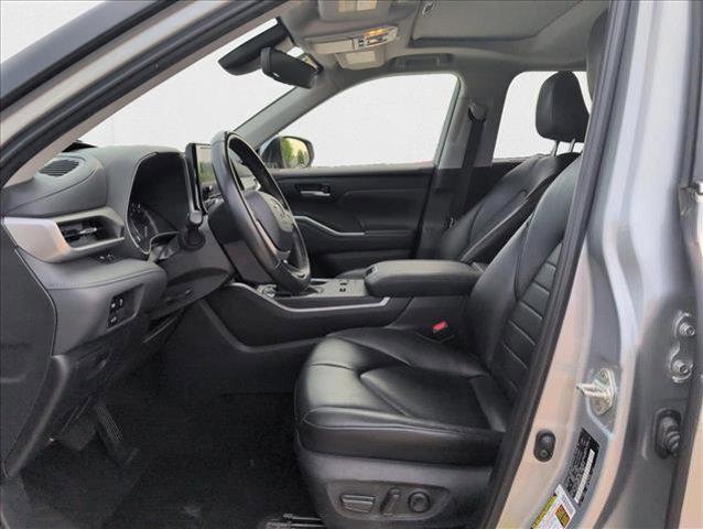 used 2023 Toyota Highlander car, priced at $35,976