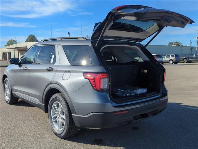 new 2025 Ford Explorer car, priced at $40,430