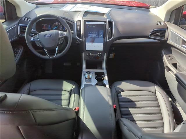 new 2024 Ford Edge car, priced at $40,417