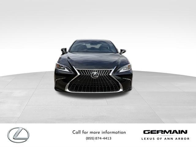 new 2025 Lexus ES 300h car