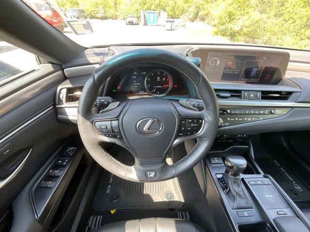 used 2021 Lexus ES 350 car, priced at $32,995