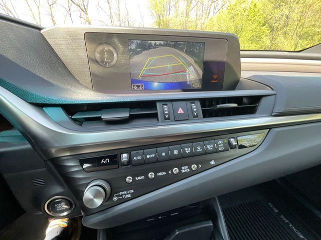 used 2021 Lexus ES 350 car, priced at $32,995