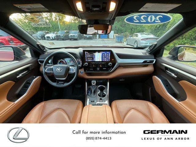 used 2022 Toyota Highlander Hybrid car, priced at $43,995