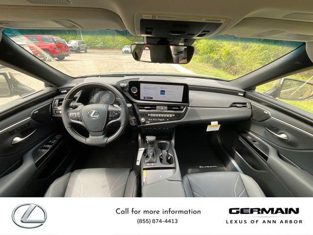 new 2025 Lexus ES 300h car