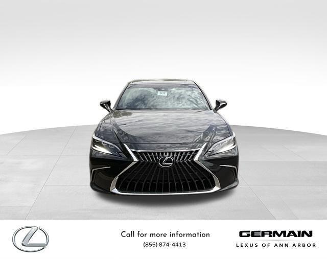 new 2025 Lexus ES 300h car