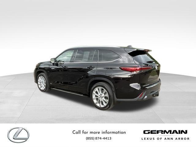 used 2021 Toyota Highlander Hybrid car, priced at $38,995