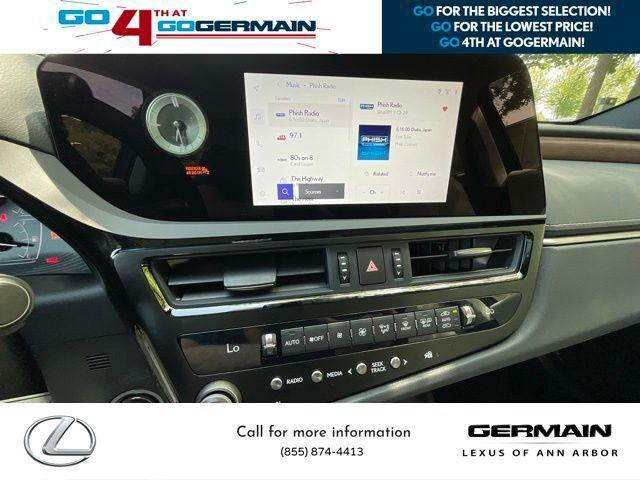 new 2025 Lexus ES 250 car, priced at $45,686