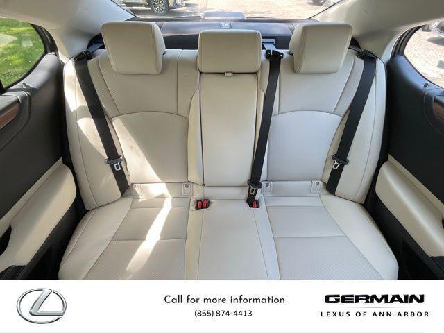 new 2025 Lexus ES 250 car, priced at $45,686