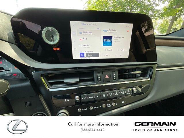 new 2025 Lexus ES 250 car, priced at $45,686