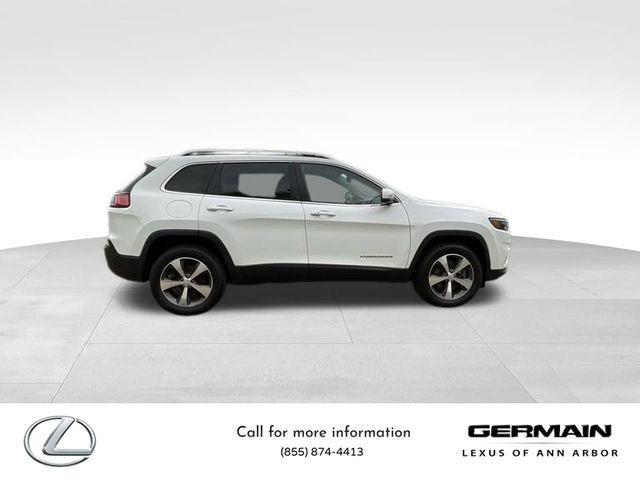 used 2020 Jeep Cherokee car, priced at $18,995