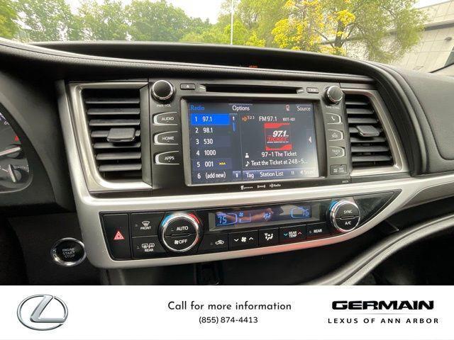 used 2018 Toyota Highlander car, priced at $24,495