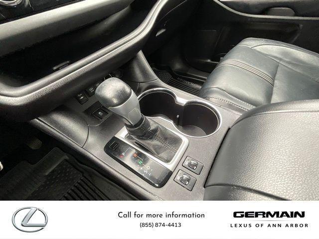 used 2018 Toyota Highlander car, priced at $24,495