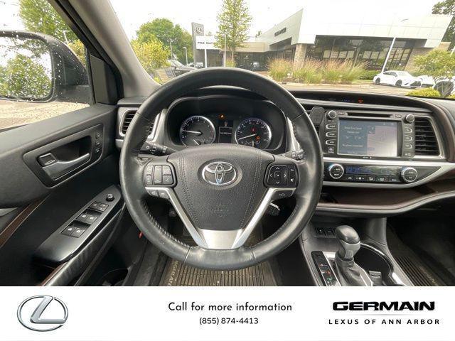 used 2015 Toyota Highlander car, priced at $18,945