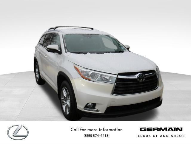 used 2016 Toyota Highlander car, priced at $20,495