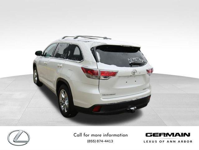 used 2016 Toyota Highlander car, priced at $20,495