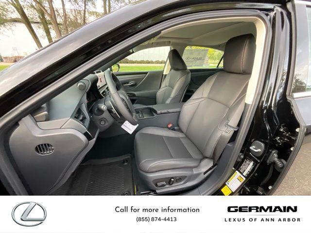 new 2025 Lexus ES 300h car, priced at $49,926