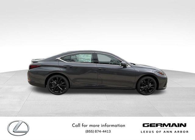 new 2025 Lexus ES 300h car