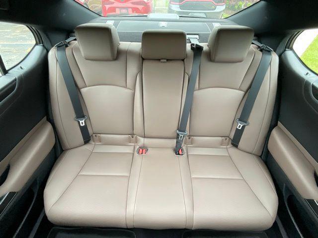 used 2022 Lexus ES 350 car, priced at $32,995