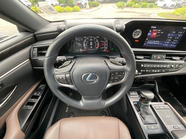 used 2022 Lexus ES 350 car, priced at $32,995