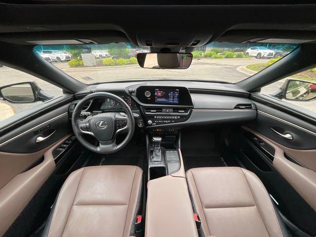 used 2022 Lexus ES 350 car, priced at $32,995