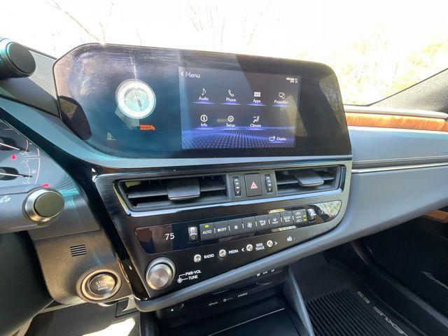 used 2022 Lexus ES 350 car, priced at $37,495