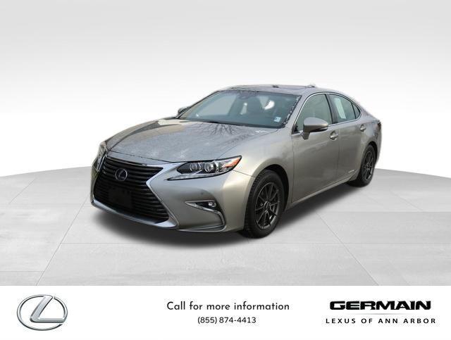 used 2018 Lexus ES 300h car, priced at $22,995