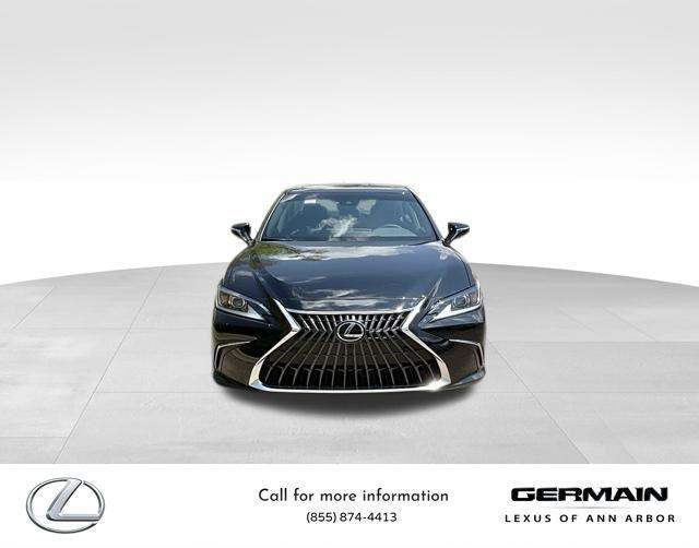 new 2025 Lexus ES 300h car