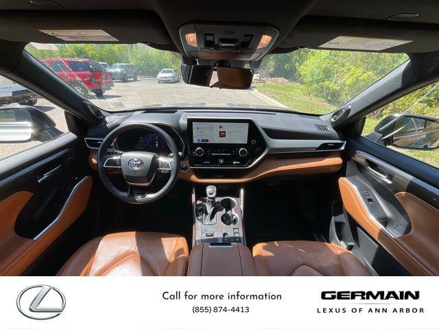 used 2023 Toyota Highlander Hybrid car, priced at $49,995