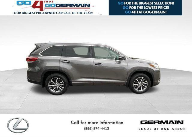 used 2018 Toyota Highlander car, priced at $19,995
