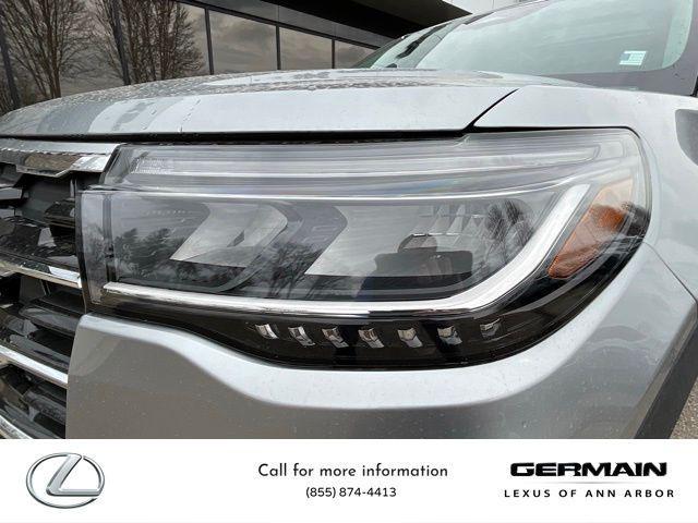 used 2025 Ford Explorer car, priced at $44,995