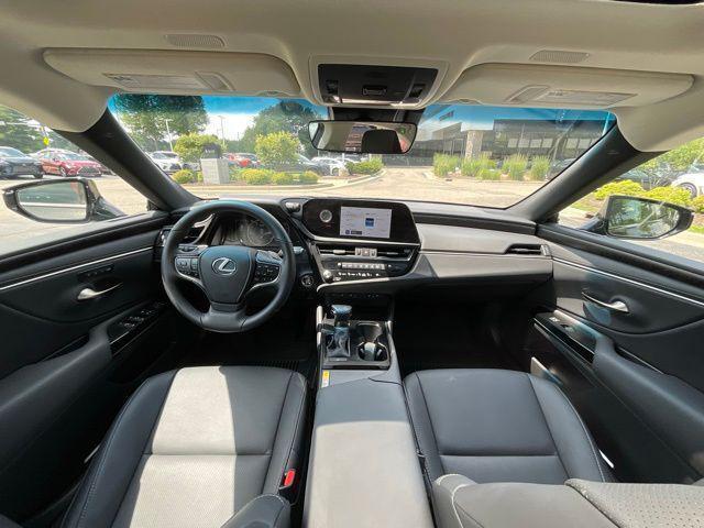 used 2025 Lexus ES 350 car, priced at $42,995