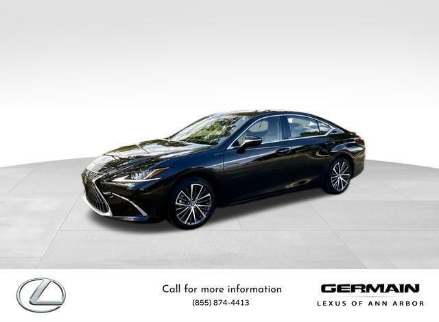 used 2025 Lexus ES 300h car, priced at $47,495