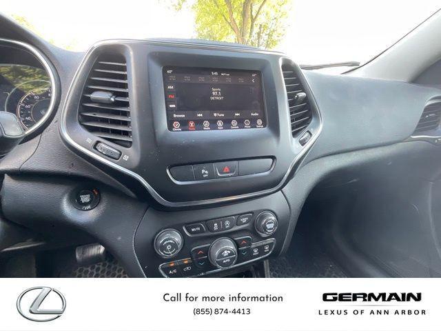 used 2019 Jeep Cherokee car, priced at $16,995