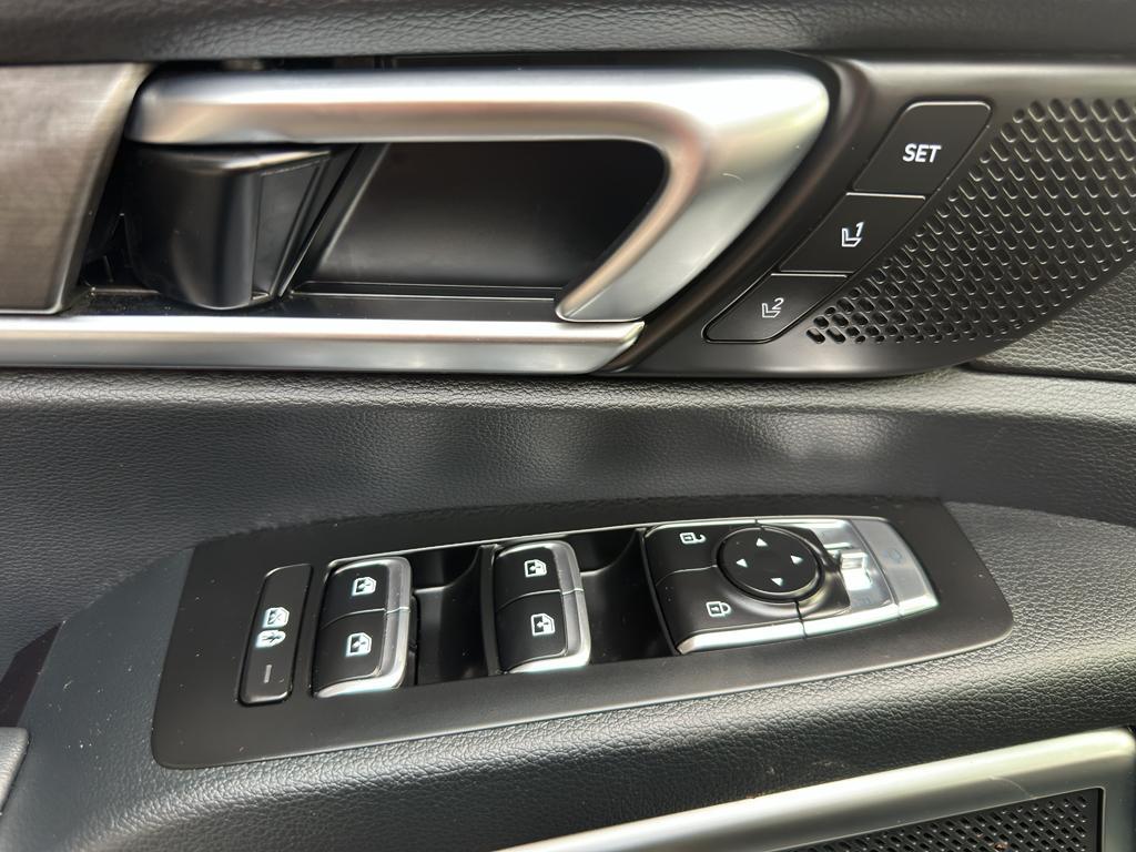 used 2025 Kia Telluride car, priced at $47,520