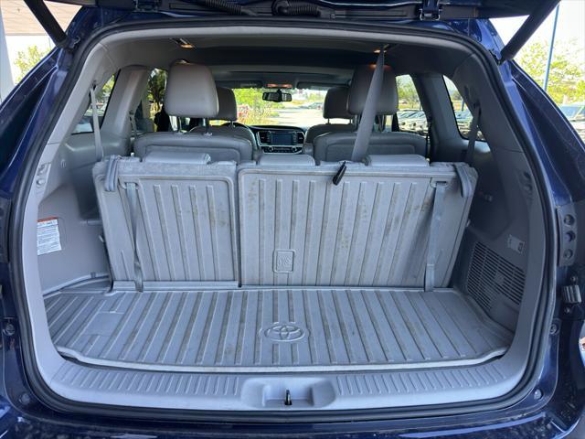 used 2016 Toyota Highlander car, priced at $24,521