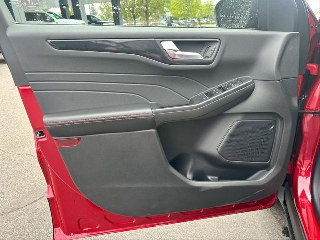 new 2025 Ford Escape car, priced at $39,660