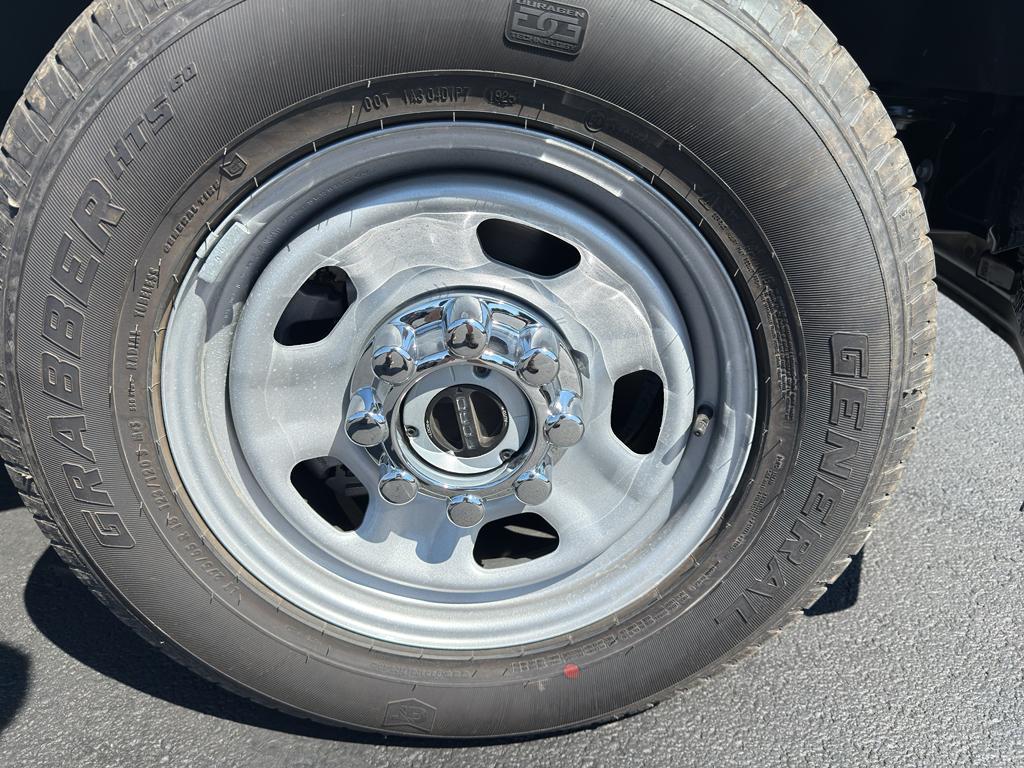 new 2025 Ford F-350 car, priced at $58,113