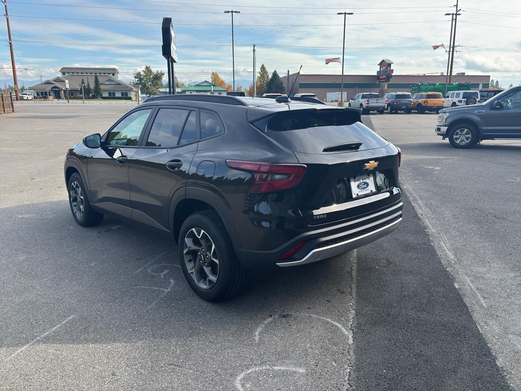 used 2025 Chevrolet Trax car, priced at $24,580