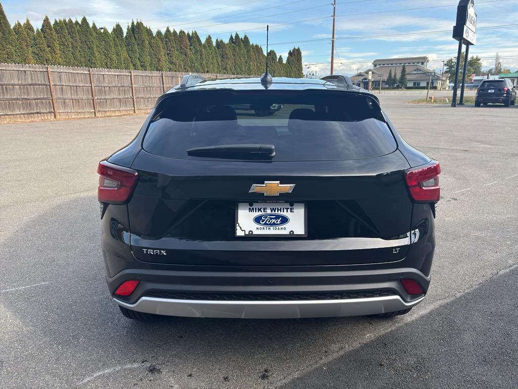 used 2025 Chevrolet Trax car, priced at $24,580