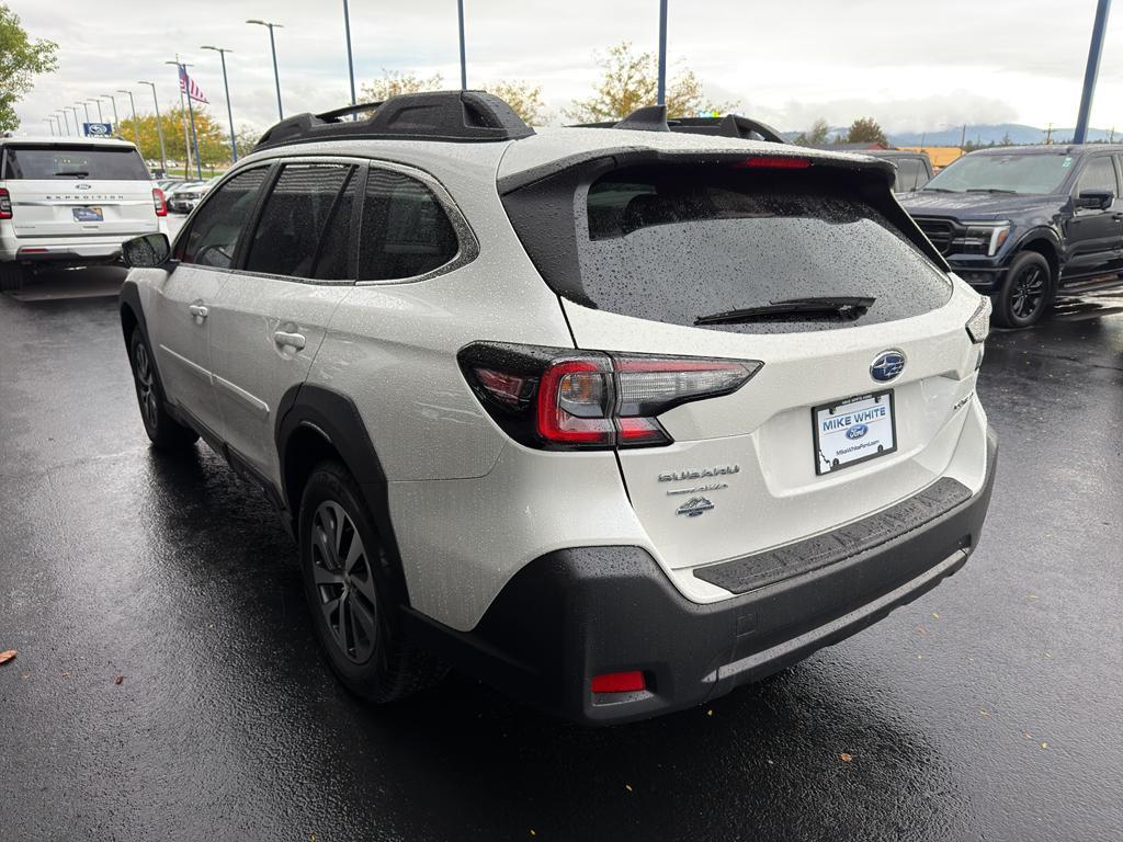 used 2025 Subaru Outback car, priced at $30,968