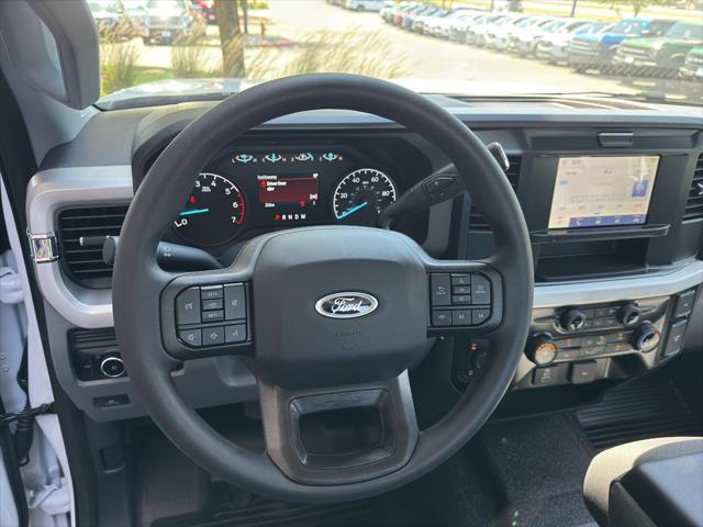 new 2025 Ford F-250 car, priced at $53,625