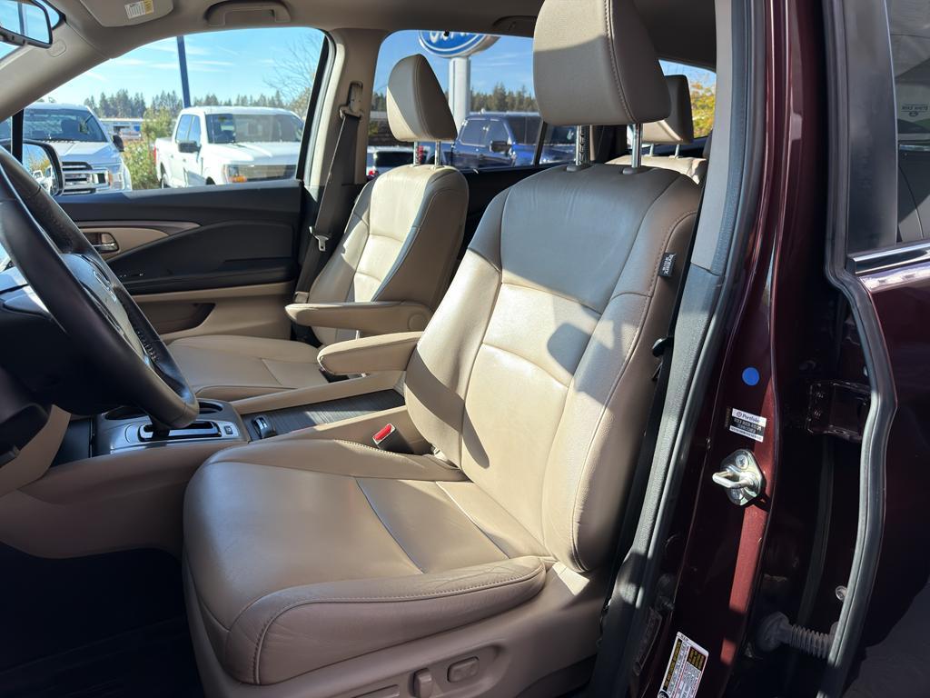 used 2017 Honda Pilot car, priced at $16,602