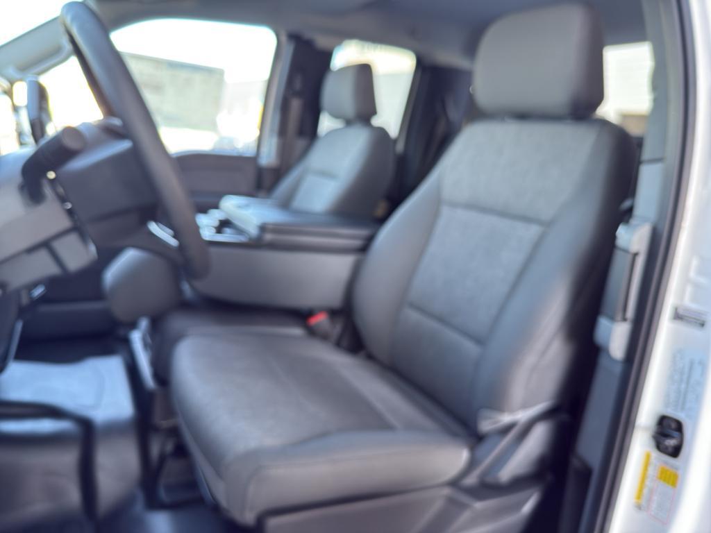new 2025 Ford F-150 car, priced at $47,043