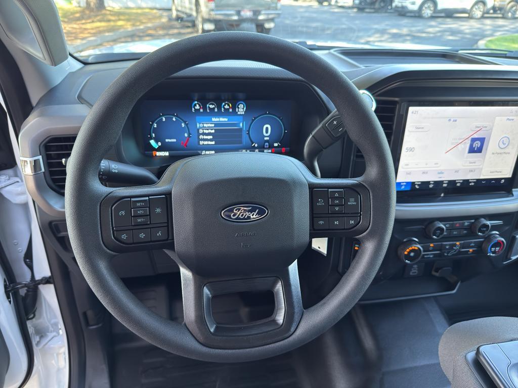 new 2025 Ford F-150 car, priced at $47,043