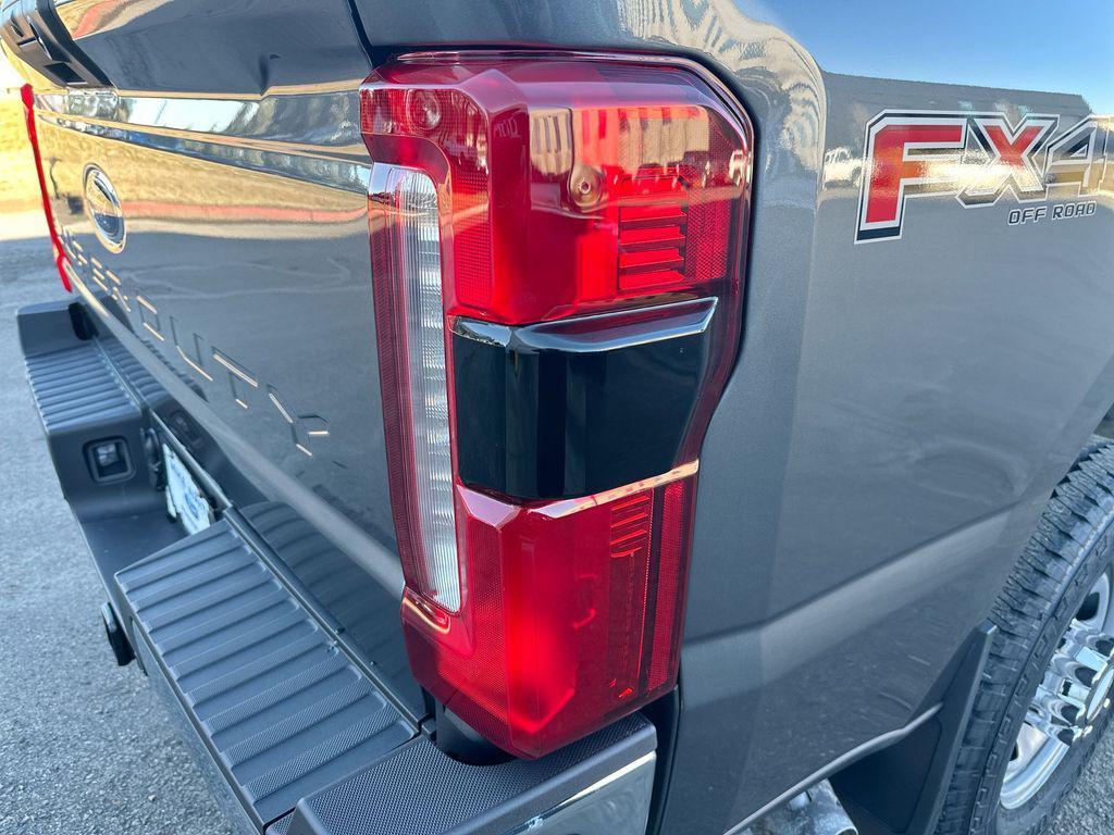 new 2025 Ford F-350 car, priced at $69,726