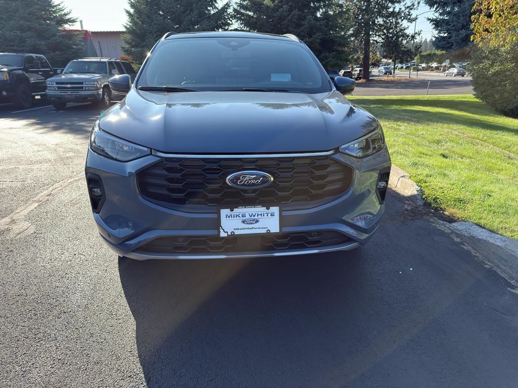 new 2025 Ford Escape car, priced at $43,520