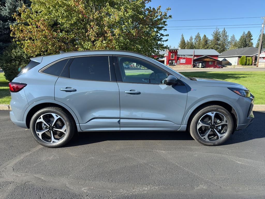 new 2025 Ford Escape car, priced at $43,520