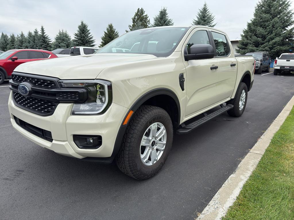 new 2025 Ford Ranger car, priced at $39,960