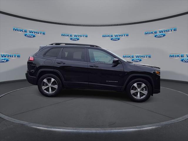 used 2022 Jeep Cherokee car, priced at $24,633